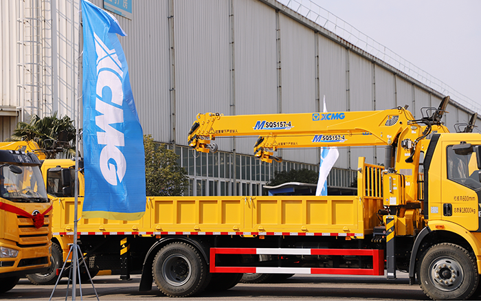 助力城市建設(shè)新征程！徐工隨車起重機(jī)M SQS157-4批量發(fā)車 